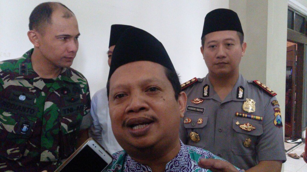 Sekretaris PCNU Jember, Abdul Hamid Mujiono saat ditemui Reporter Radiobintangtenggara.com. Rabu, (26/07) (Foto. Supianik)